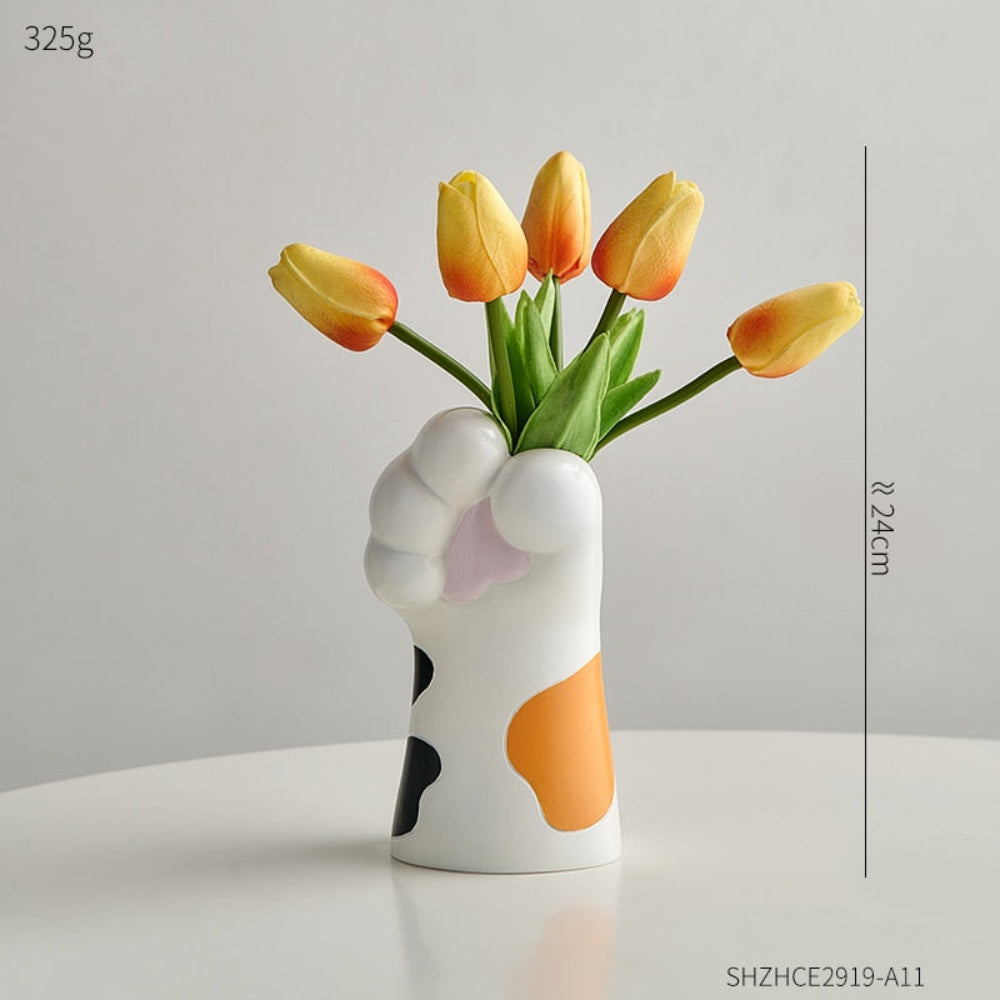 Modern Artistic Resin Claw Vase – Unique Home Decor for Fresh and Dried Flowers 14