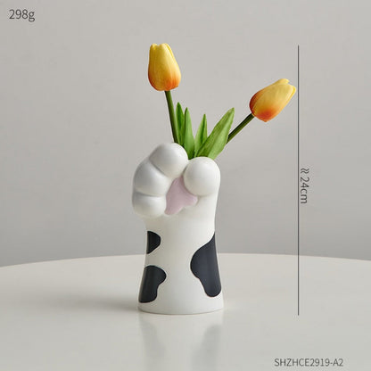 Modern Artistic Resin Claw Vase – Unique Home Decor for Fresh and Dried Flowers 6