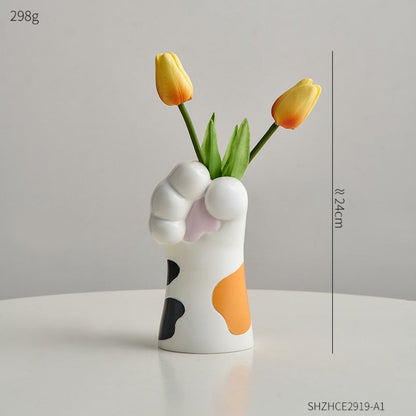 Modern Artistic Resin Claw Vase – Unique Home Decor for Fresh and Dried Flowers 7