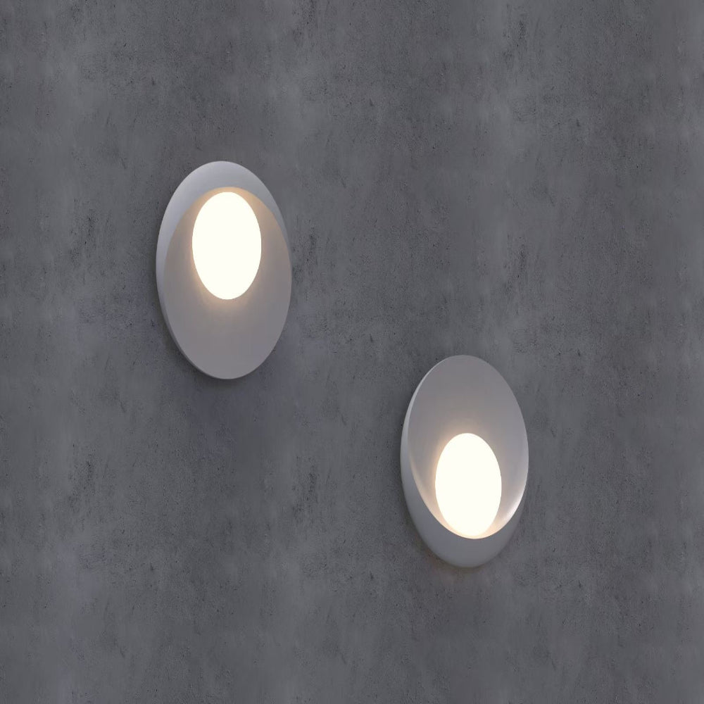 Elegant Outdoor and Indoor Wall Light – Weather-Resistant LED Fixture for Safety and Style 4