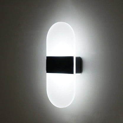 Modern LED Wall Light with Touch Sensor – Wireless, Rechargeable, and Compact Design 4