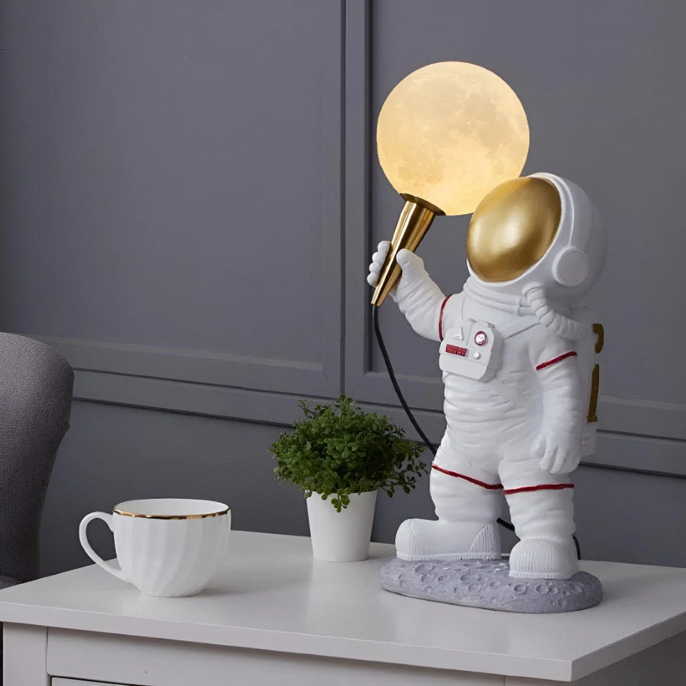 Astronaut Night Light – LED Space-Themed Lamp for Kids' Rooms and Cozy Spaces 4