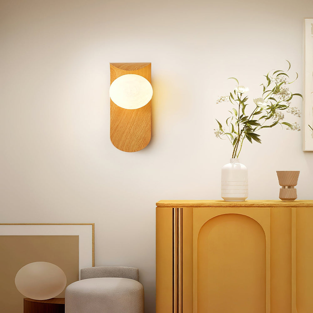 Elegant Wall Light Fixture with Dimmable Options – Nature-Inspired Design in Wood Finish 11