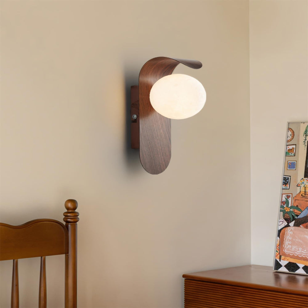 Elegant Wall Light Fixture with Dimmable Options – Nature-Inspired Design in Wood Finish 16