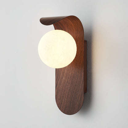 Elegant Wall Light Fixture with Dimmable Options – Nature-Inspired Design in Wood Finish 2