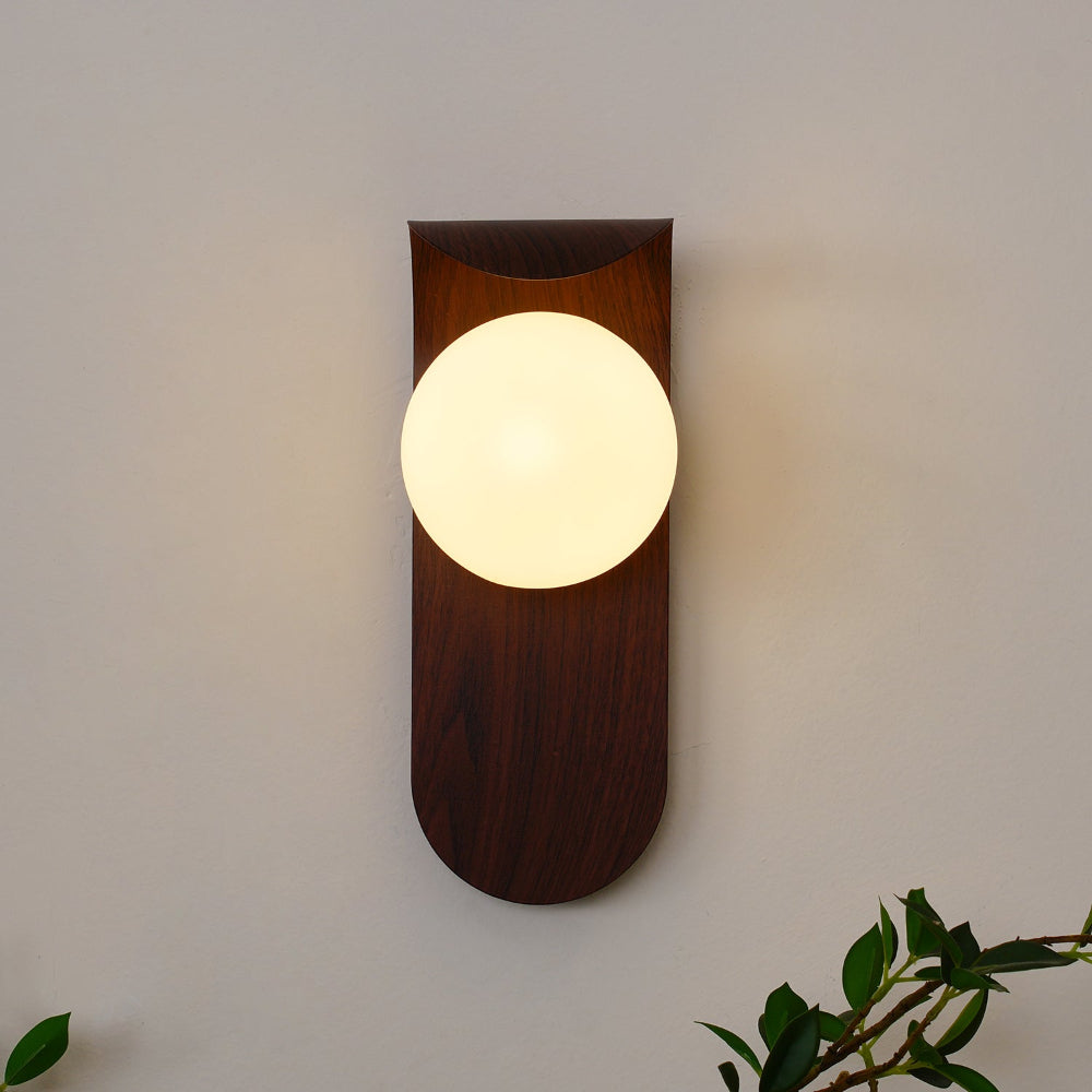 Elegant Wall Light Fixture with Dimmable Options – Nature-Inspired Design in Wood Finish 27