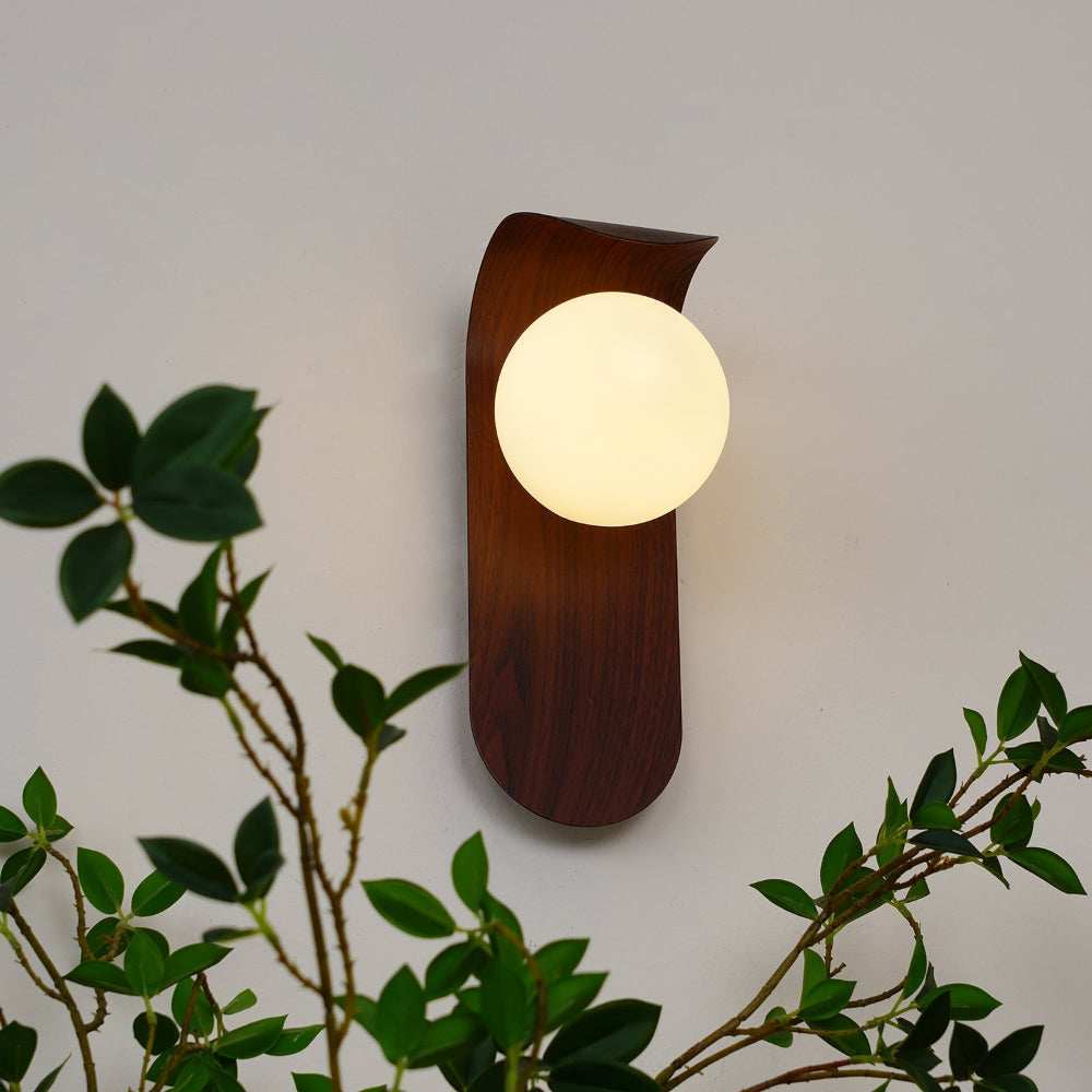 Elegant Wall Light Fixture with Dimmable Options – Nature-Inspired Design in Wood Finish 8