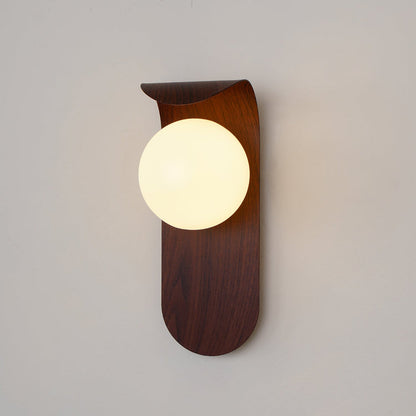 Elegant Wall Light Fixture with Dimmable Options – Nature-Inspired Design in Wood Finish 9