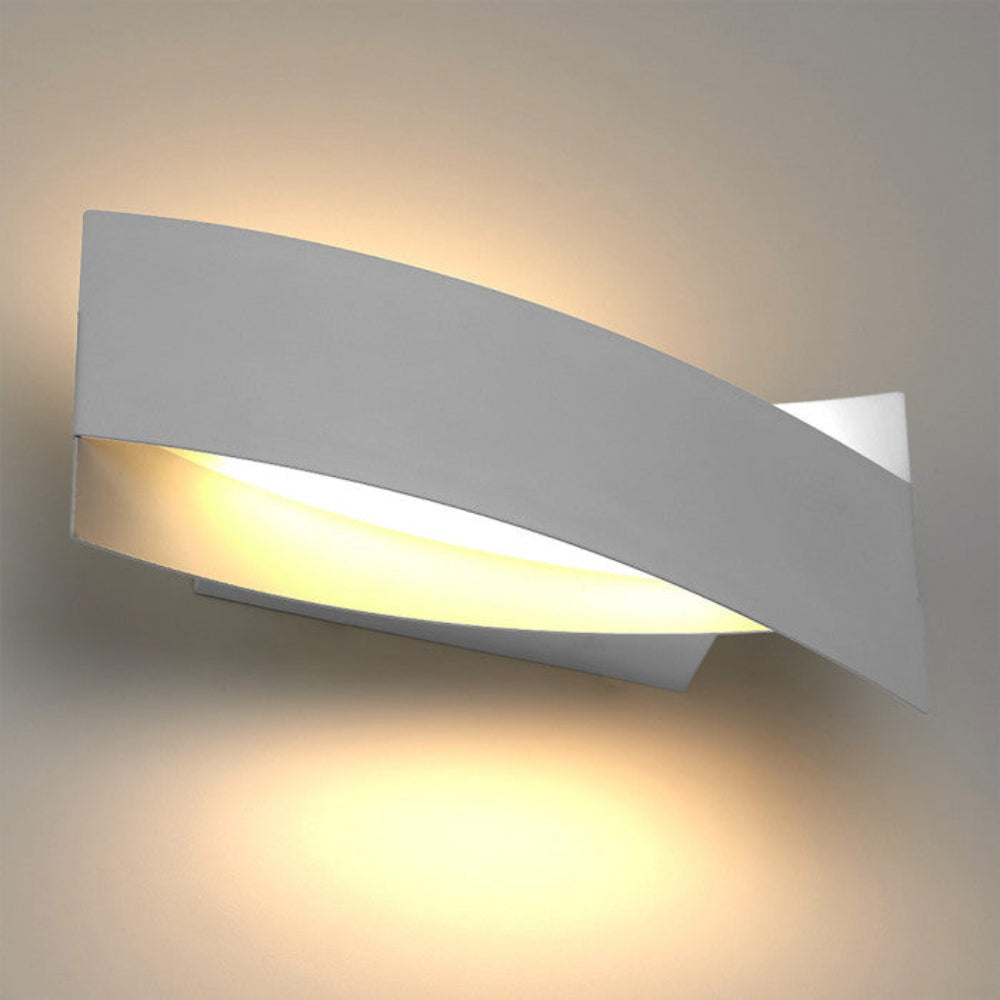 Modern 12W White Wall Light Fixture with Integrated LED – Slim Design for Hallways and Bedrooms 6