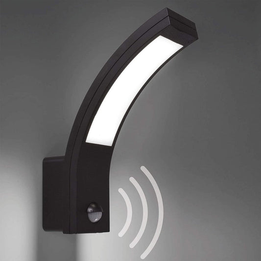 Modern Black Curved LED Wall Light with Motion Sensor – Outdoor Security Lighting 1