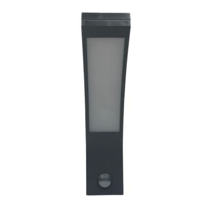 Modern Black Curved LED Wall Light with Motion Sensor – Outdoor Security Lighting 4