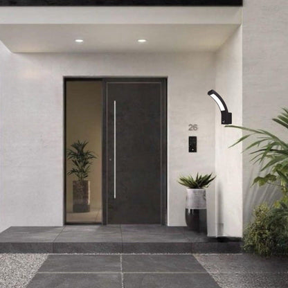 Modern Black Curved LED Wall Light with Motion Sensor – Outdoor Security Lighting 8