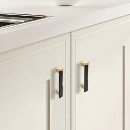 Modern Zinc Alloy Drawer Handle – Ergonomic Design for Cabinets and Drawers 2