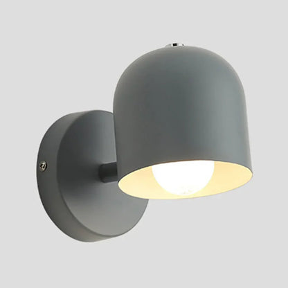 Minimalist LED Wall Light – Sleek Metal Design for Modern Interiors 7