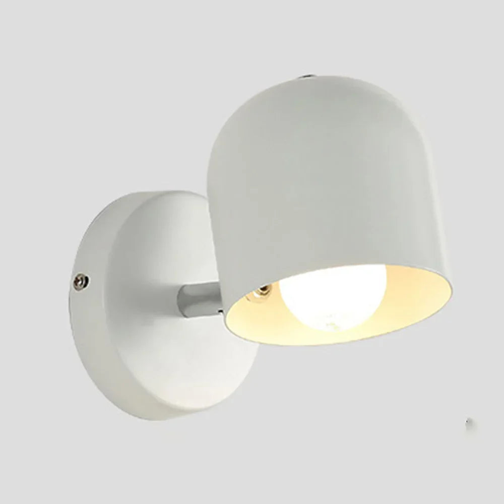 Minimalist LED Wall Light – Sleek Metal Design for Modern Interiors 10