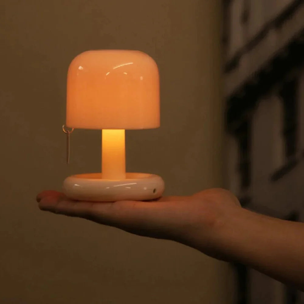 Portable Mini Sunset Light – Rechargeable LED Table Lamp for Cozy Atmosphere 9