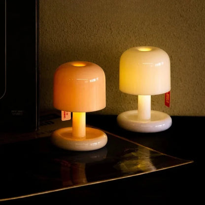 Portable Mini Sunset Light – Rechargeable LED Table Lamp for Cozy Atmosphere 11