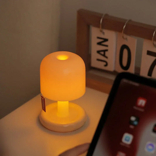 Portable Mini Sunset Light – Rechargeable LED Table Lamp for Cozy Atmosphere 1