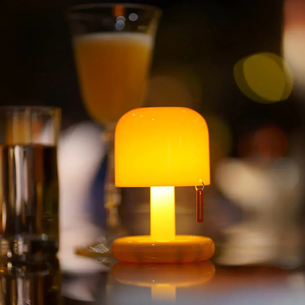 Portable Mini Sunset Light – Rechargeable LED Table Lamp for Cozy Atmosphere 8