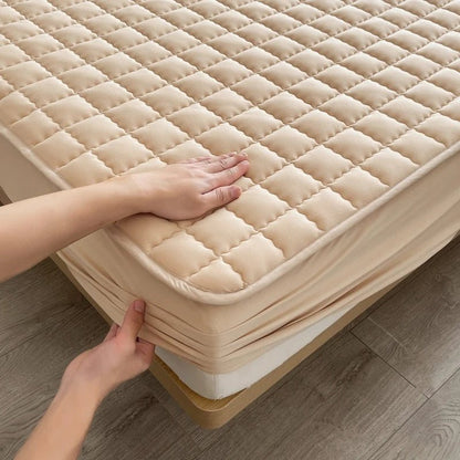 Modern Mattress Cover – Soft and Breathable Protector Against Allergens and Liquids 2