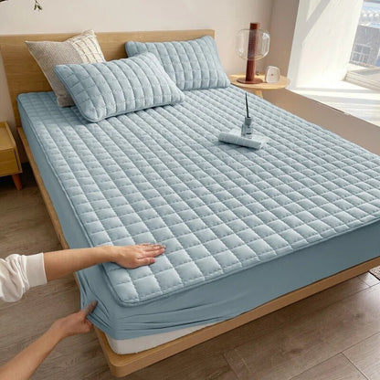 Modern Mattress Cover – Soft and Breathable Protector Against Allergens and Liquids 6