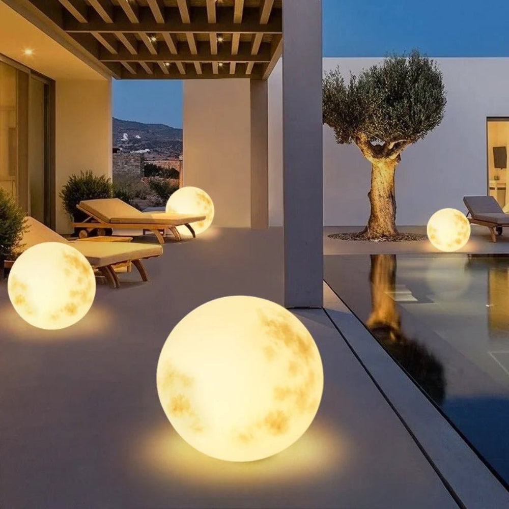Solar Garden Moon Lamp – Eco-Friendly Outdoor Lighting with Warm Glow 2