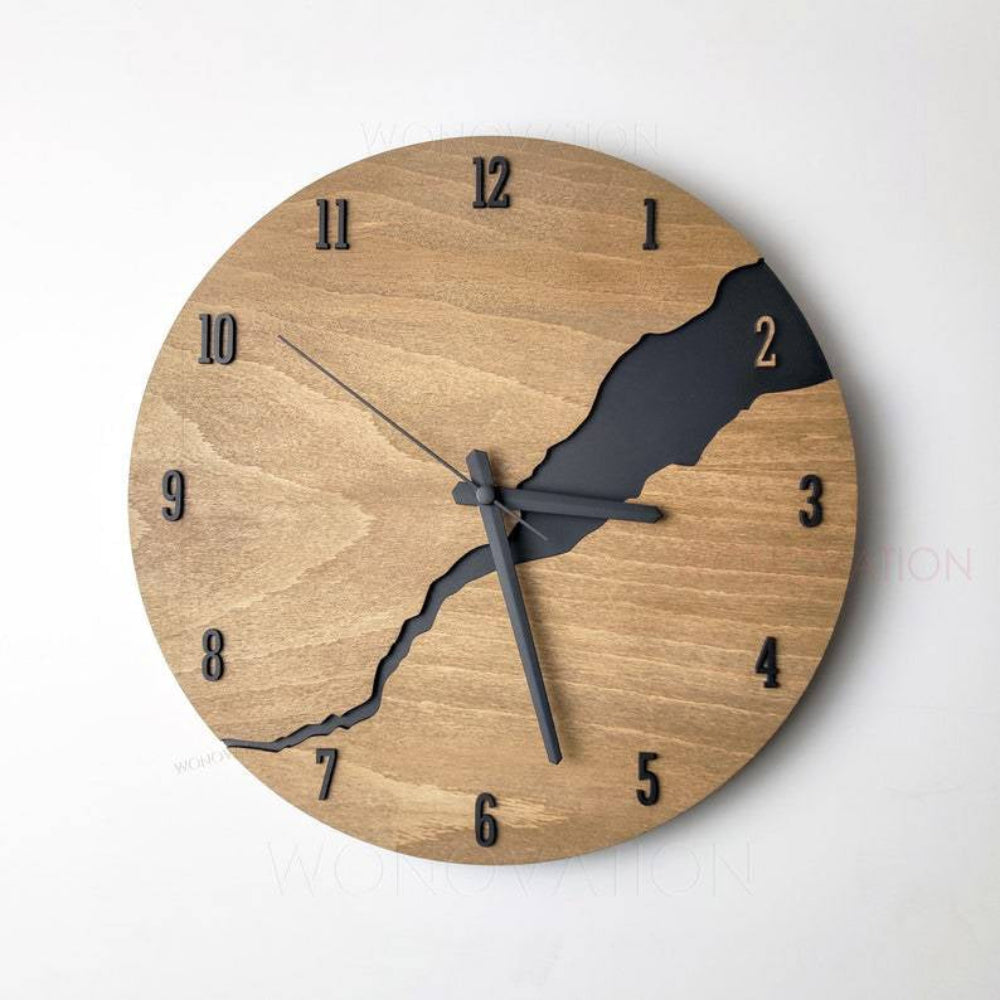 Cracked Wood Wall Clock – Rustic Nordic Design, Easy to Hang, 30x30 cm 5