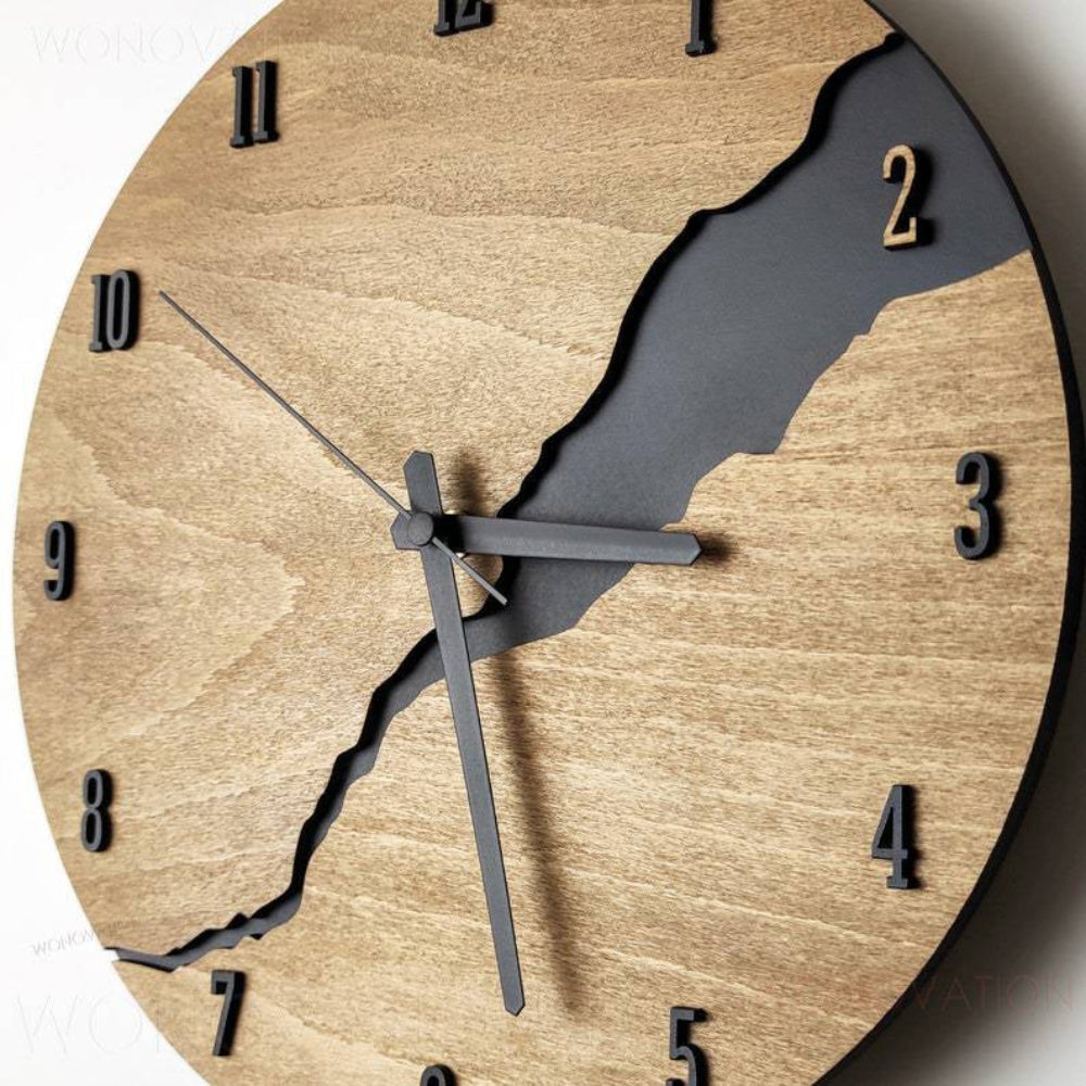 Cracked Wood Wall Clock – Rustic Nordic Design, Easy to Hang, 30x30 cm 6