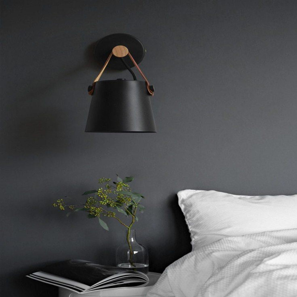 Scandinavian Wooden Wall Lamp with Minimalist Design – E27 Compatible Hanging Light 2