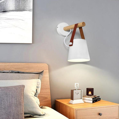 Scandinavian Wooden Wall Lamp with Minimalist Design – E27 Compatible Hanging Light 7