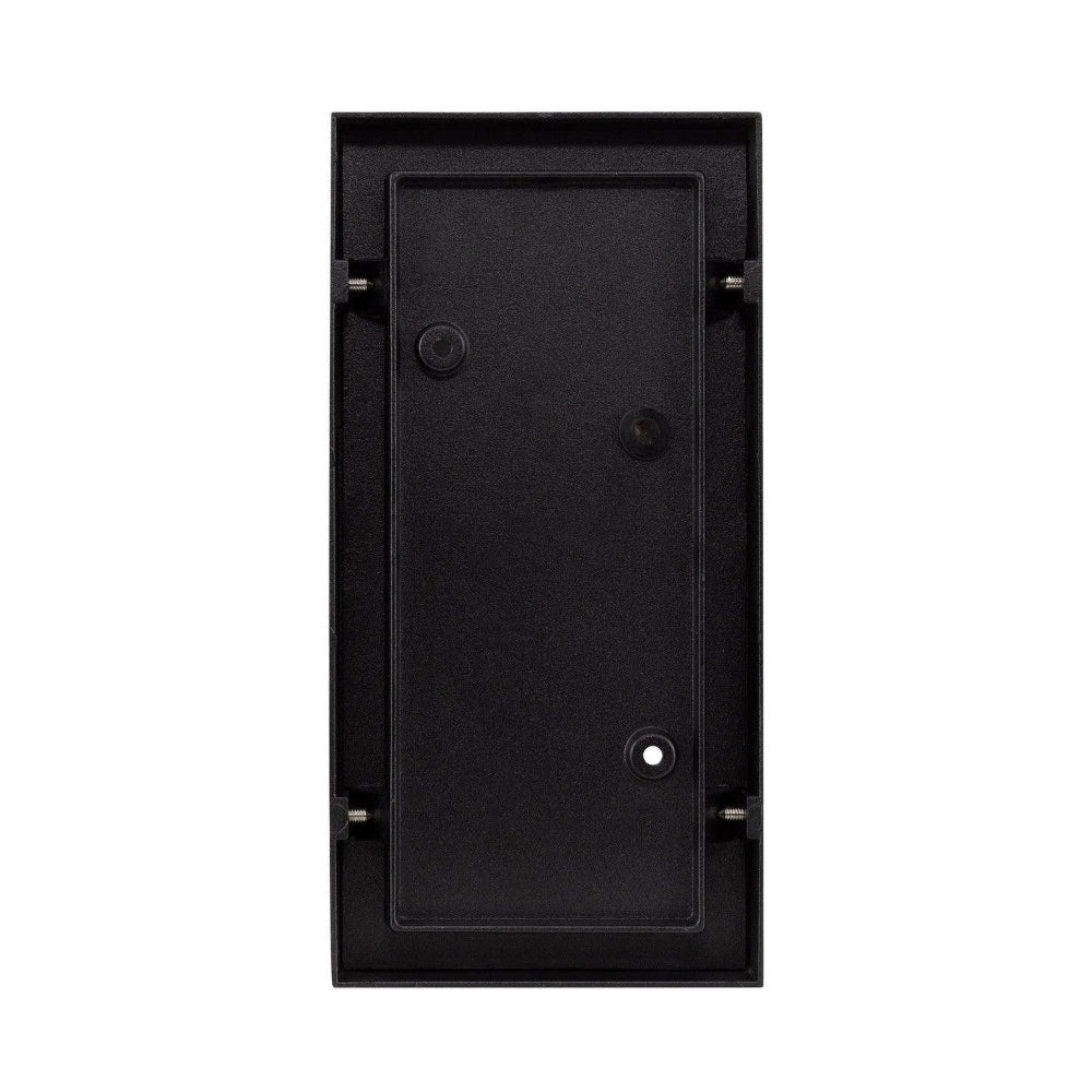 Outdoor Wall Lamp with Soft Light Diffuser – Elegant Black Metal Design for Gardens and Patios 9