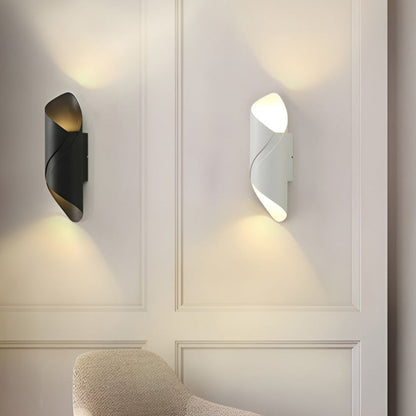 Modern LED Outdoor Wall Light, IP65 Waterproof Exterior Wall Sconce for Patios, Gardens, and Balconies – Energy Efficient Design 3