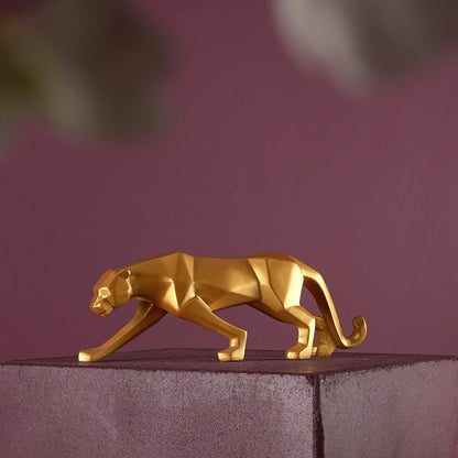 Geometric Panther Sculpture in Durable Resin – Modern Art Décor for Home and Office 7