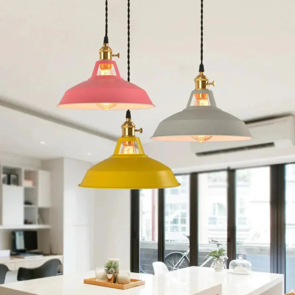 Retro pendellampe – vintage design i forskellige farver