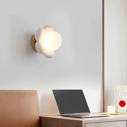 Cream Flower Wall Light – Elegant Petal Design for Cozy Home Ambiance 2