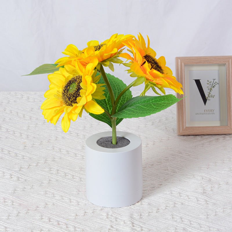 Sunflower-Inspired LED Lamp with Gentle Glow – Rechargeable Decorative Light 24