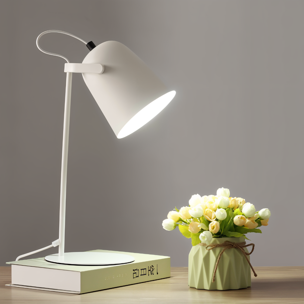 Modern Rotating Table Lamp with Adjustable Shade – Eye-Friendly Lighting Solution for Reading and Studying 2