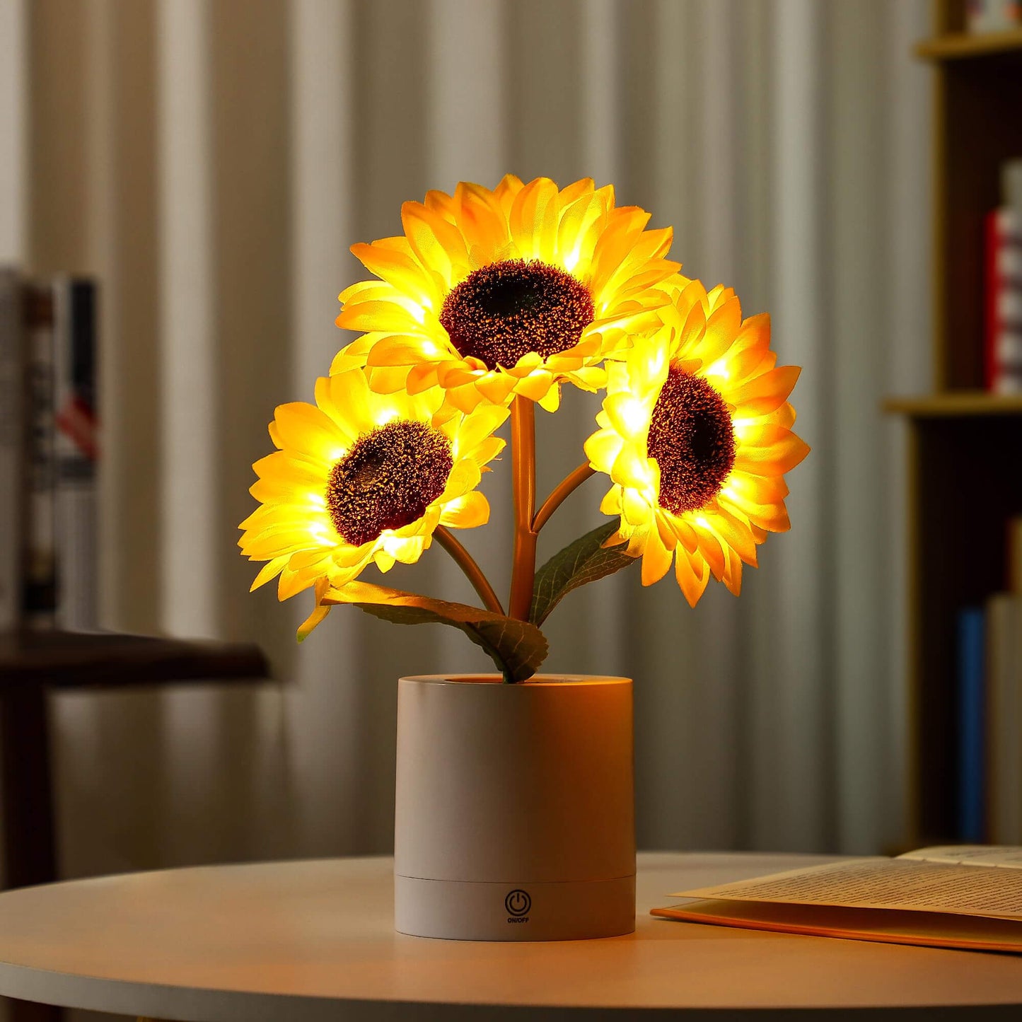 Sunflower-Inspired LED Lamp with Gentle Glow – Rechargeable Decorative Light 4