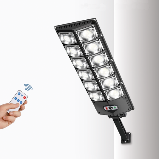 Voltora 1500W - Solarbetriebenes LED-Sicherheitslichtsystem für den Außenbereich