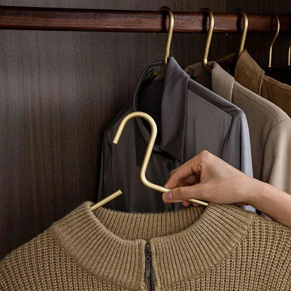 Set mit 5 Kleiderbügeln - Stilvolle Kleiderschrankorganisation