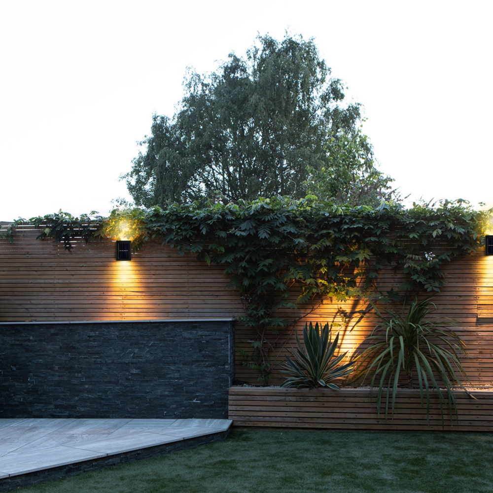 Solar Light - Elegant, Wireless Outdoor Lighting