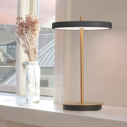 Solmira - Wireless Golden Table Lamp