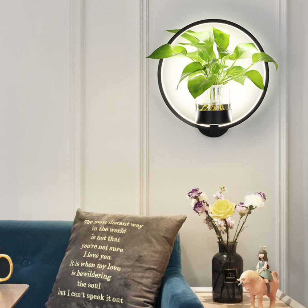 Verdara - LED-Wandleuchte mit integriertem Pflanzgefäß