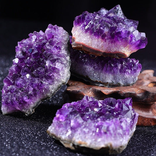 Virelis - Natürlicher Amethystkristall für Energie und Dekoration