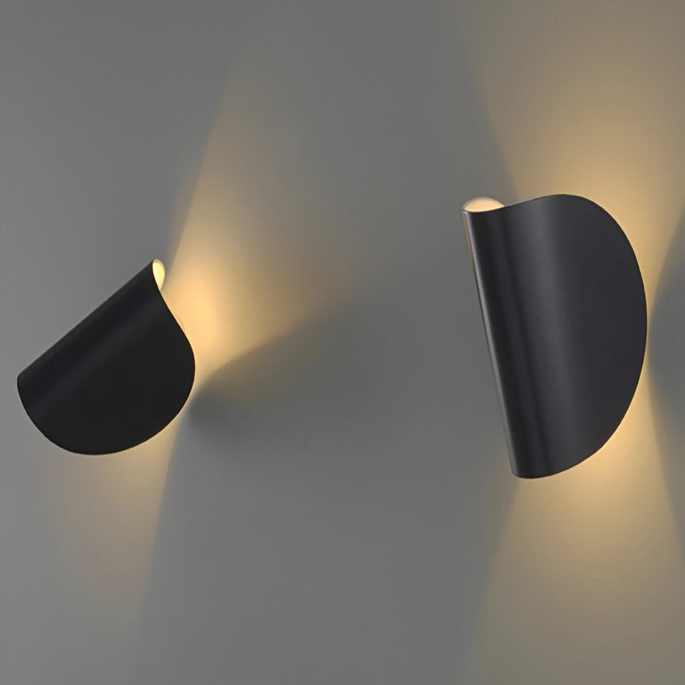 Unique Rotatable Wall Lamp with Adjustable Chain – Modern Italian Design for Stylish Home Lighting 1