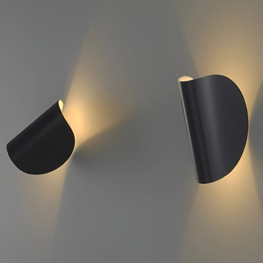 Unique Rotatable Wall Lamp with Adjustable Chain – Modern Italian Design for Stylish Home Lighting 1