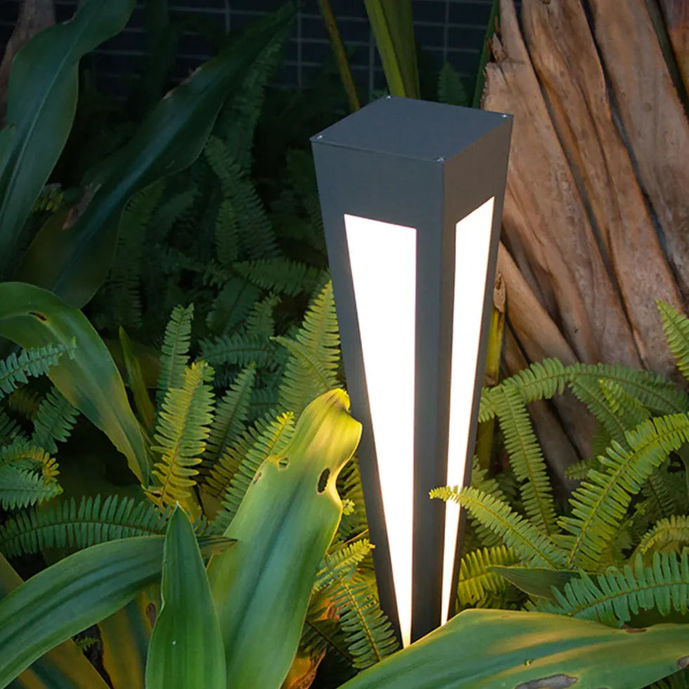 Solar LED Ground Spotlight with Remote Control – Waterproof Outdoor Garden Light 4