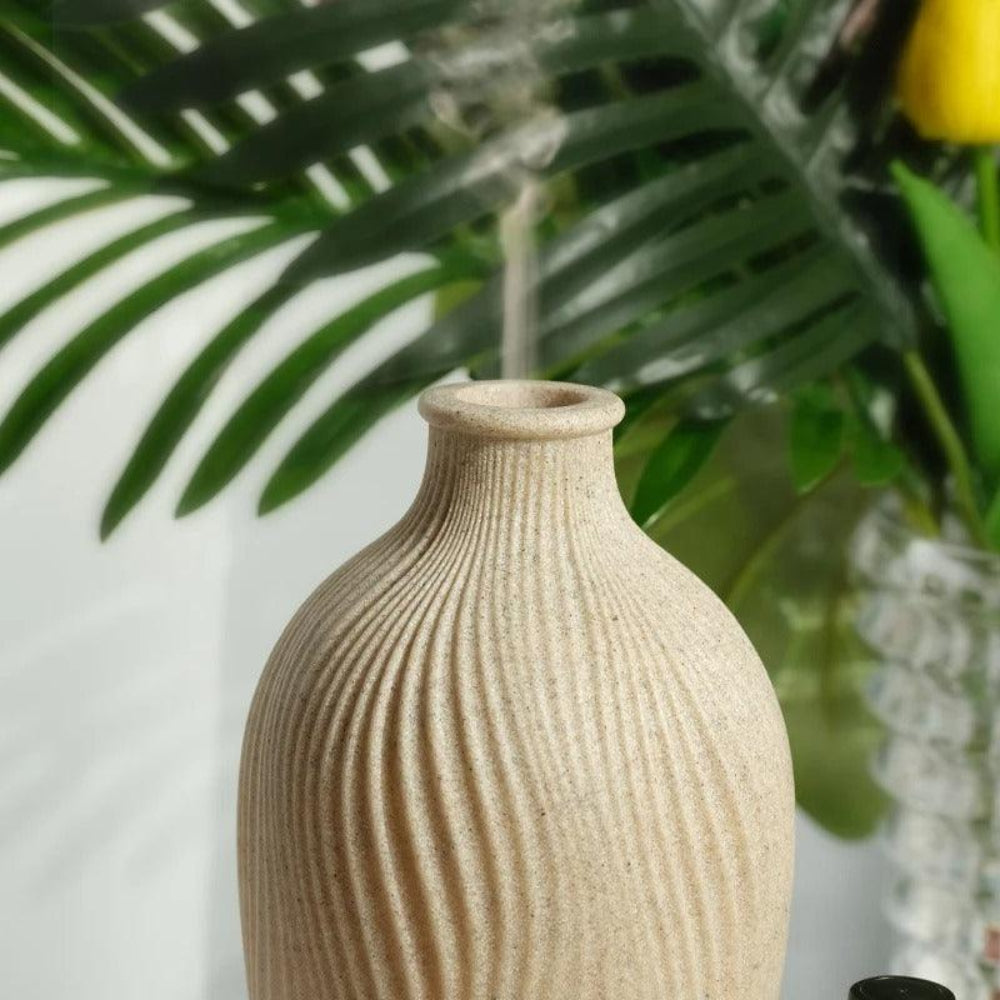 Modern Boho-Style Polyresin Aroma Diffuser – Ultrasonic Humidifier for Home and Office 3