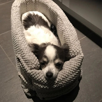 RideNest - Plüsch & sicherer Autositz für kleine Hunde