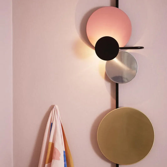 Round Minimalist Wall Light Sconce – Elegant Designer Fixture for Living Spaces, Warm Ambient Light, Modern Brass & Aluminum 1